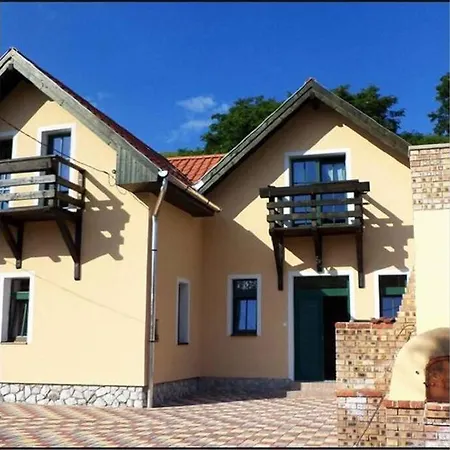 Appartement Matyo Rozsa Vendeghaz